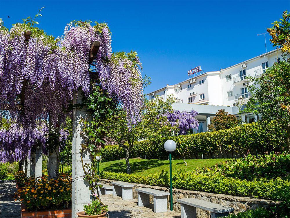 Hotel Belsol Belmonte  Buitenkant foto